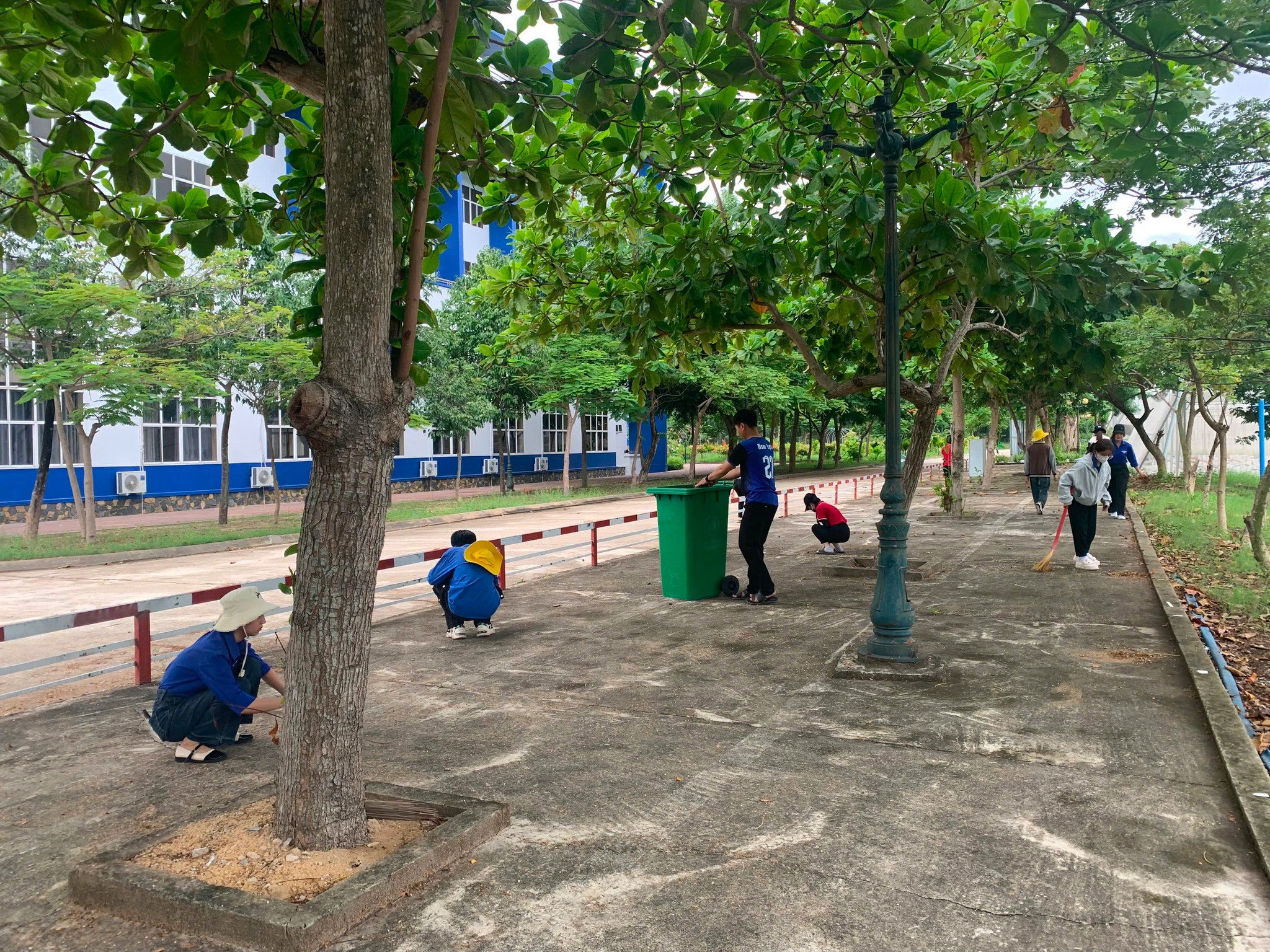 Chiến dịch làm cho Thế giới sách hơn & Ngày Chủ nhật xanh lần thứ 4