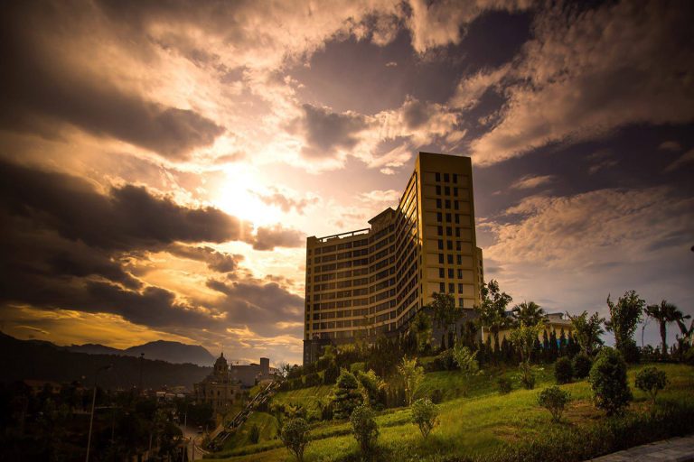 Học ngành lễ tân khách sạn 1 Tong quan ve nganh nha hang khach san