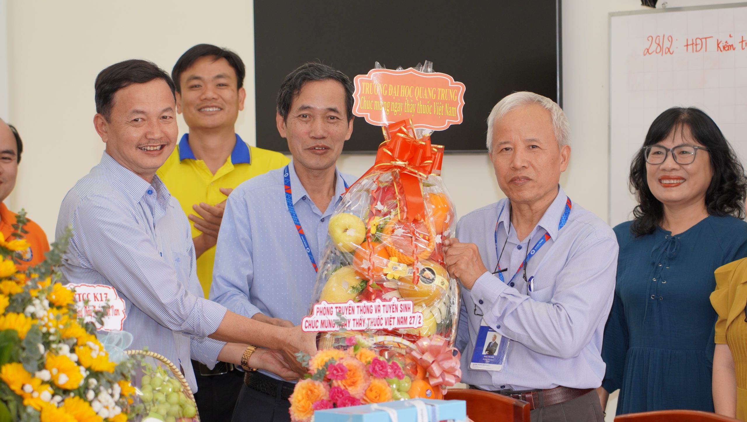 Chuc Mung Ngay Thay Thuoc Viet Nam 2025 3