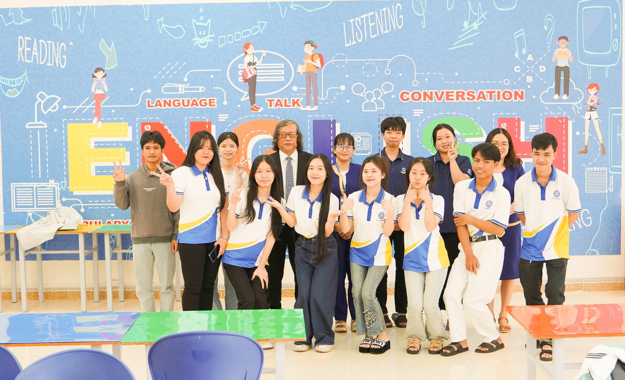 495210144 1074725101379567 9194524488320093196 N