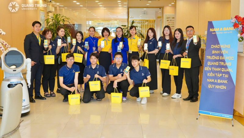 Sinh viên QTU trải nghiệm thực tế nghề Tài chính – Kế toán tại Nam A Bank Quy Nhơn 41 571780928 1231211012361942 9199006943691291485 N